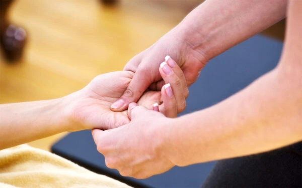 Reflexologia Mano Izquierda​